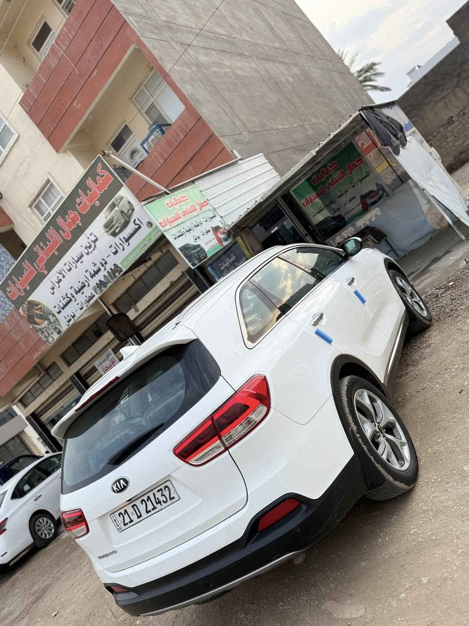 للبيع
سورنتو2018 خليجي
رقم سليمانيه الجديد بسمي تحويل ثاني يوم
هزه وسنويه جدد
 مكفولة كفاله عامه من كلشي 
ماشيه 84 الف حقيقي اخت زيرو 
كفاله من صبغ وبارد  
بصمه تشغيل وابواب 
اريل انفكيشن 
شاشه كبيره بلاديه
محرك 2400
  7 راكب 
كير 8 نمر    
حساس امامي خلفي    اشاره ترحيب 
بزاز لايت 
كشن كهربائي 
كامره دواره
تبريد 3 قطع
كروس تثبيت سرعه 
مري شفط    
اشاير ترحيب فتح (المري عند الاقتراب) 
برادات بلاديه 
فول تحكم استرن 
اربع انظمه قياده  
كشافات ضباب 
علامه سورنتو مضيئه بالدواسه 
فول مواصفات 1/1 جاهزه عدا لبنرامه
الف مذب عليها سياره جاهزه 
السيارة مكفوله سونار مرفوق 
السعر205 مجال بسيط 
مكان الرمادي 
***********
