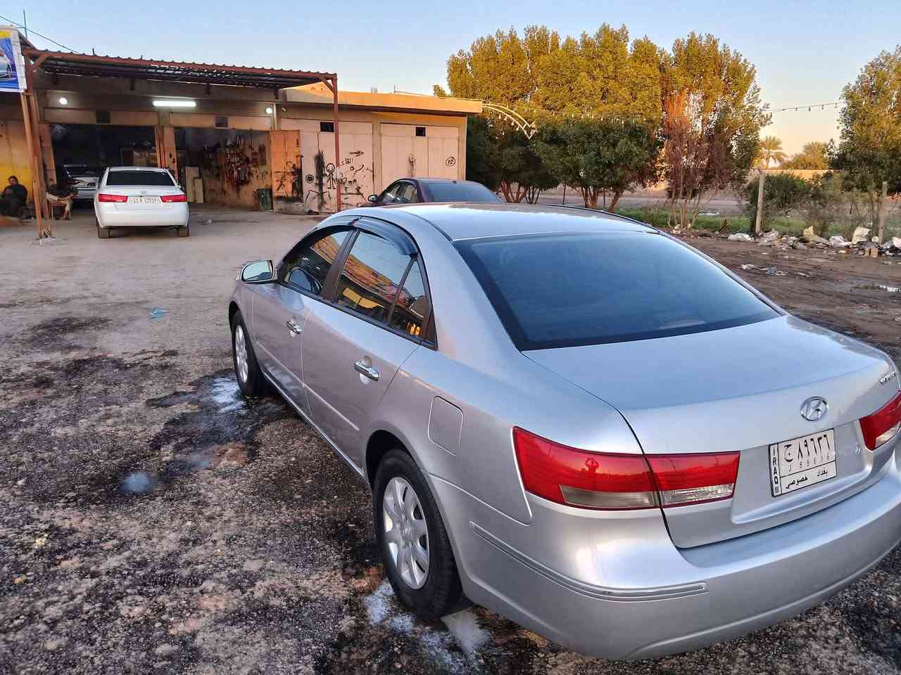 سوناتا موديل 2009خليجي مكينه 2400تدفى تبريدشغال تخم تاير جديد
حداديه جديدة كهربائيات كلها شغاله مكينه وكير خير من الله السياره ماشيه 140صبغ عام اثر جرد مكفوله من الضربه 
السعر 108بابل المسيب غير متواجد على الفيس للاتصال على صاحب السيارة ***********
