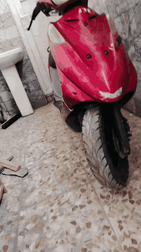 السلام عليكم دراجه ادرس 120 دارجه ابيع كوم حديد يحتاجله بس تجفيت وكلشي مابيه انطي وياهة واقعيه مال صالنصه جديده و ويل خلفي السعر 200الاف 
الرقم ***********
