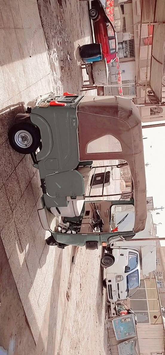 السلام عليكم تكتك موديل ٢٢ شهر ٩  اوراق كاملة شركة المصطفى بيه طخة يم بك لايت جهت قبق البنزين الباقي كفالة عامة سبير منازل جانت محجوزة مدفوعه غرامة التكتك بلحقيقة احلى من الصور مكاني بغداد كمالية *********** متواجد واتساب فقط
