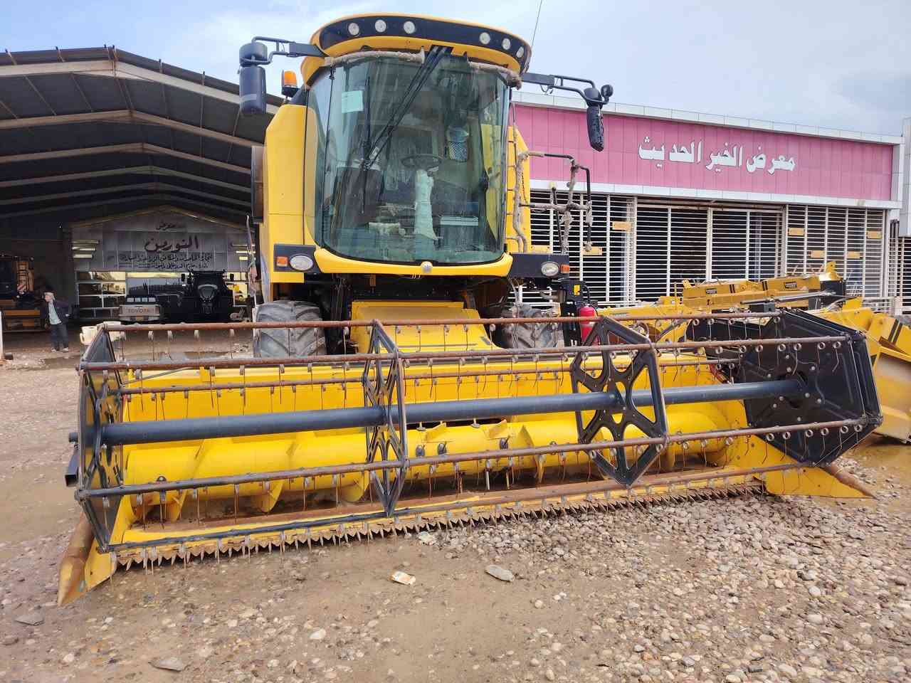 للبيع حاصده نيهولند حجم 90 /40 أربعة بلم دبل درام موديل 2020 وضع شركة
***********
***********
معرض حازم الدوغاني
