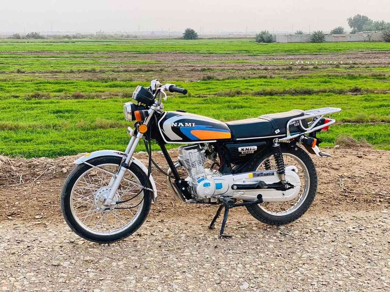 غير متواجد على الفيس فقط على الرقم 
***********
دراجه اربعه كير شاصي 11 اوراق اصوليه كامله 
تعمير 25 دراجه خير من الله كولشي مناقصها بس محتاج واريد ابيع لاكثر والا اقل تجي وتشوفها بعينك مكاني واسط كوت
