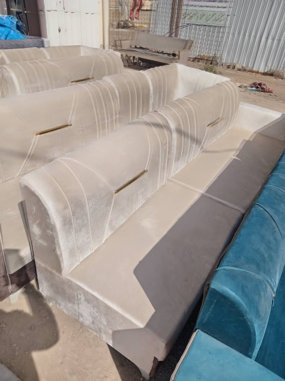 بسم الله الرحمن الرحيم
تم وصول حاويه ديوان ١٠ مقاعد السعر ٣٠٠ الف
العنوان كربلاء الحر القادسيه قرب الحديقه
واي استفسار ***********
