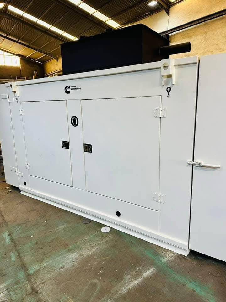 مولد كمنز 24ولف  6سلندر نحاس 100% ظمان التوليد
متوفر كاتم صوت نسبة الكتم ١٠٠%

المحرك غير مجدد بلادي    سوبر جويتر انتر  كلرر

شرط الحمل 600 امبير

التوليد  250كيفي فعلي

تانكي كاز بلادي 

نظام حمايه كامل إطفاء وتشغيل ذاتي

للاستفسار اكثر الاتصال على الأرقام 📞

*********** وتساب

***********وتساب

***********وتساب

العنوان اربيل الصناعه الجنوبيه متوفره خدمة توصيل لجميع المحافظات

لدينا جميع انواع المولدات بجميع الاحجام والماركات

بأنسب الاسعار

#ابو عبدالله أربيل للمولدات الاوربيه
