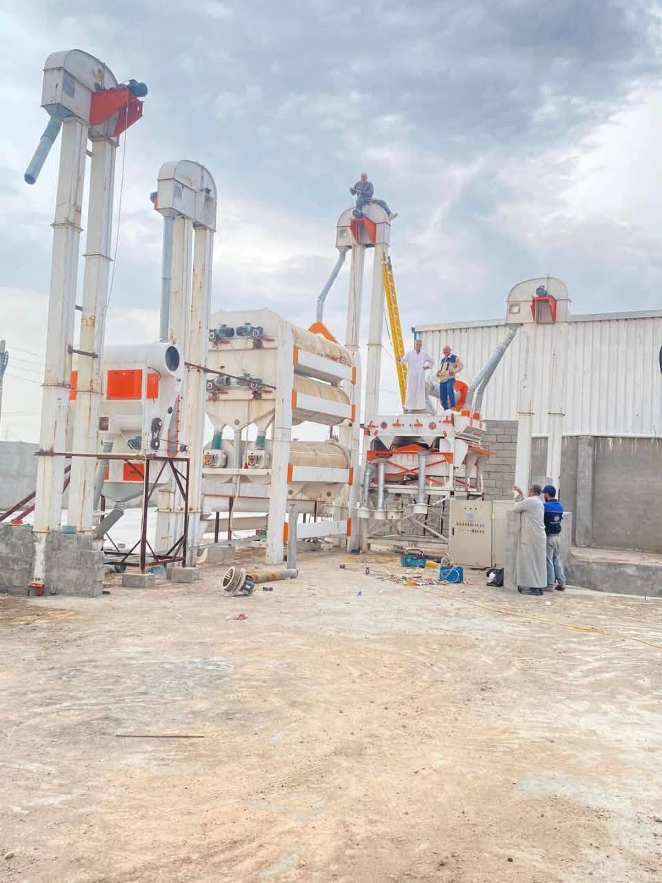 *********** معمل سداسي
