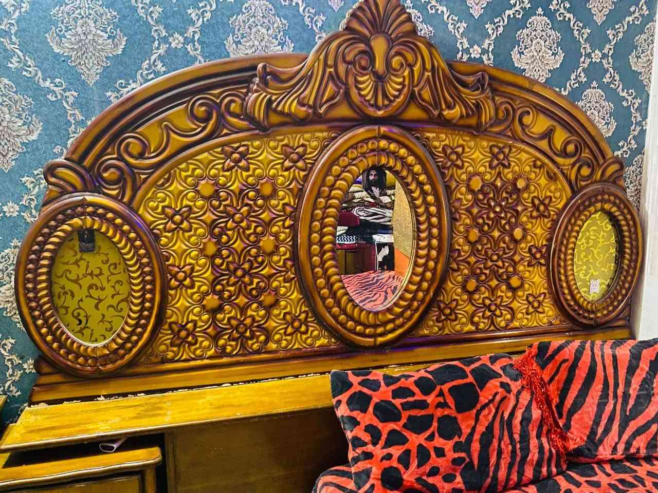 السلام عليكم غرفه صاج البيع 500الف
العنوان بغداد بل رشاد ***********مهند اني مكلف بل نشر مهند حمود
