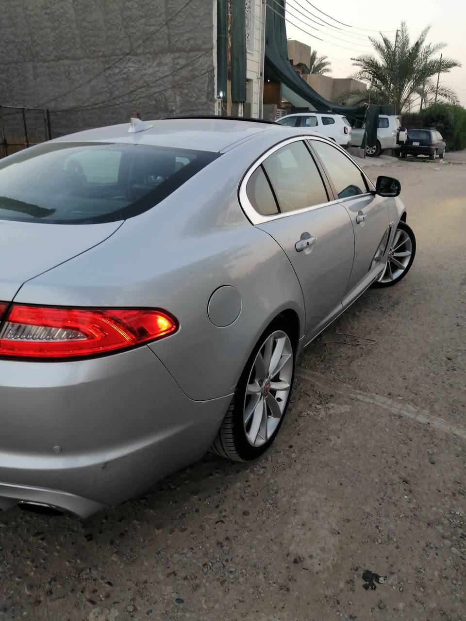 السلام عليكم جاكور xf فول الفول فور ويل شيخطر ابالك مواصفات بيها محرك 6 سلندر 3000 كلشي بيها شغال وعالبلاد ماشيه 31 الف ميل موديل 15 وارد امريكي رقم الشاصي بالمنشور سونار بالمنشور تعجبك تفحص وين يعجبك تخم تاير جديد توني شاده سنويه وهزه ورقم كلهن جدد لل 2030 تحويل خلال نص ساعة مكاني غزاليه اتصل على *********** سعرها 95 ورقه وبيها مجال بسيط عالرقم *********** وتحياتي للجميع
