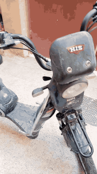 حجم ٢٠ • بدون بطاريات • موصل الايسر