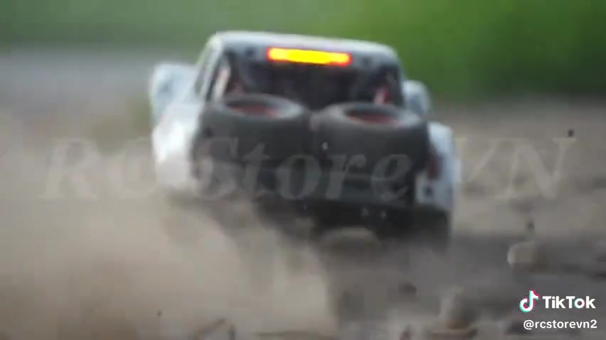 سيارة دريفت حجم ١:١٢ ماركة RACER محرك برشلس مستعمل كامل ملحقاته شرط شغاله سيستم لايتات تخبل 
سعر ٨٥ الف اول تم بل العافية


**إذا كنت صاحب هذا الإعلان وتريد حذفه لأي سبب، رجاءا أرسل رسالة إلى الدعم الفني**