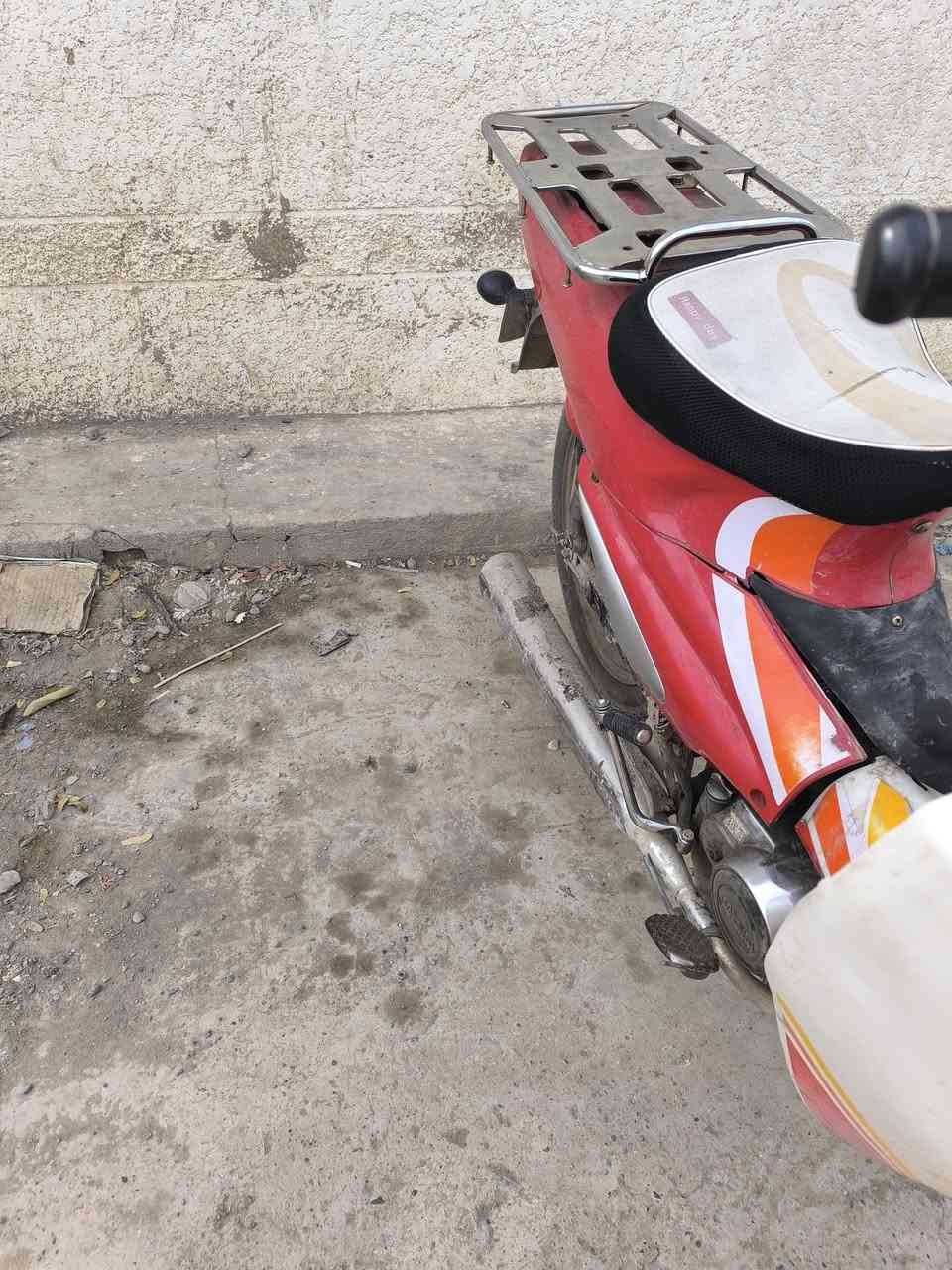 سلام عليكم للبيع سرفيز السعر 450وبي مجال قليل لأن محركه نضيف للاستفسار ***********
