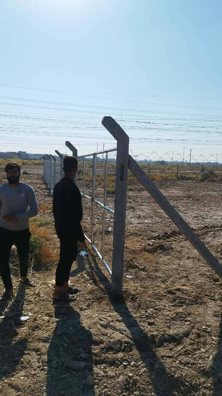 السلام عليكم  قطعه مسيجه /وجه 20/ونزاله 30/القطه وره محطت كهرباء شراي يدلل ***********
