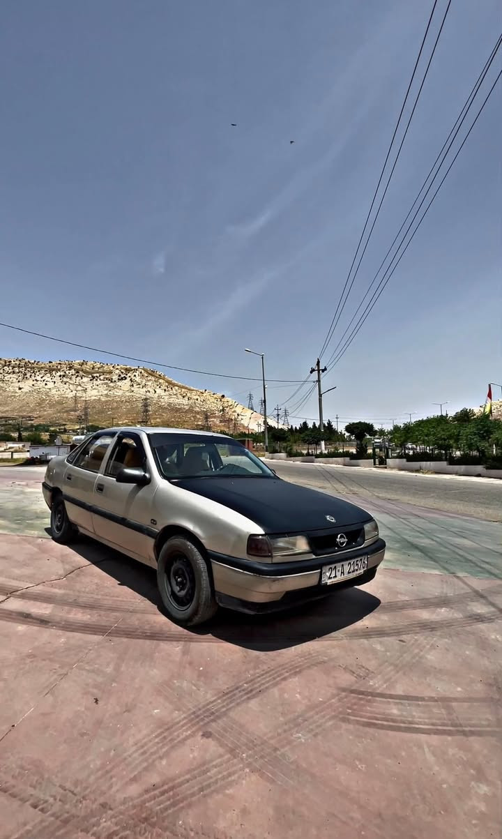 اوبل فكترا موديل ١٩٩١ رقم سليمانية سنوية جديد  ٢٠٢٨ بطاقة بنزين موجود محرك ٢٠ كير محرك شرط ٤طايرات جديد بطارية جديد دواخل سيارة لوك عل بيلاد باقي سيارة لاضرب ولامعجون ولاسبوغ فقط هيلالات معمرة الباقي كول شرط كهربيات كيجات تتفية فول شغال سيارة عل بيلاد باقي بدنة بيلاد مو شيعار كبس كدام ورا شرط تحويل وكالة بسمی موجود بكركوك قفل مركزي  كول جسم سيارة عل بيلاد باقي مشي حيل ناعم نشط سعر ٣٦ مجال شي بسيط خابر تدلل ***********
