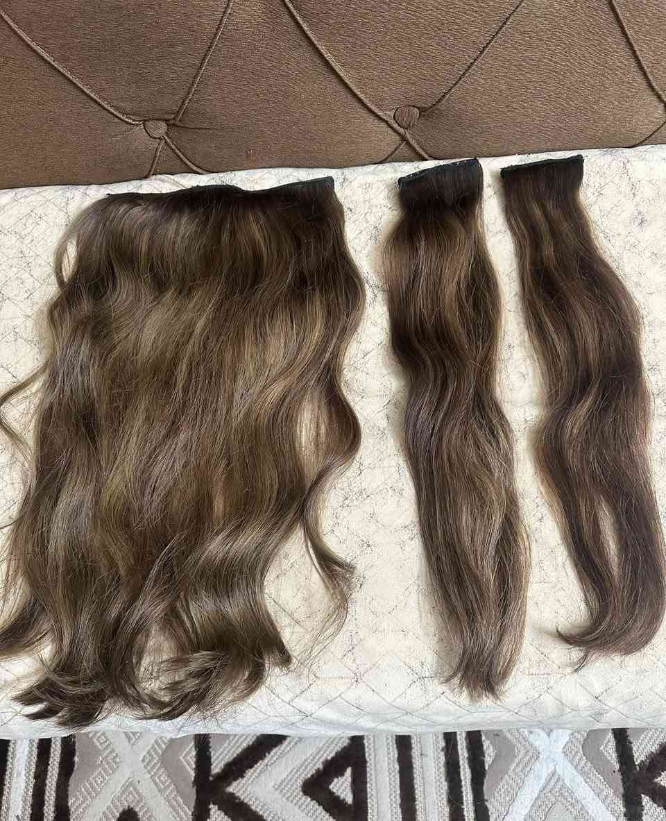 شعر طبيعي للبيع
كلش نظيف و ناعم و بي طباكات تثبت بالشعر 
طبيعي / السعر 550 الف وبي مجال 
مكاني بغداد حي الجامعة 
***********
