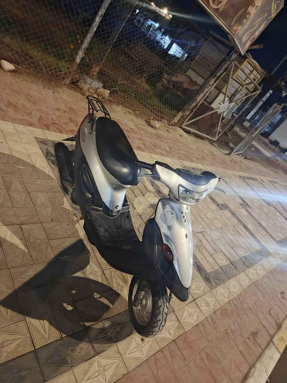 تسع زروف للبيع مكينه ماتنسمع شرط شغاله من الطول لطول (شلعه ومشي خير من الله ماتلزم
المكان ناصريه مركز الشراي يجي واتس‏‪0772 532 0721‬‏ ويدلل
