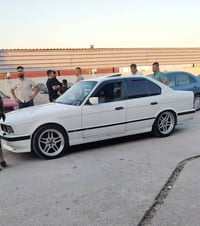 بي إم دبليو 525 • بي إم دبليو 1991 • سيارة بي ام 525 • بي إم دبليو اوت...