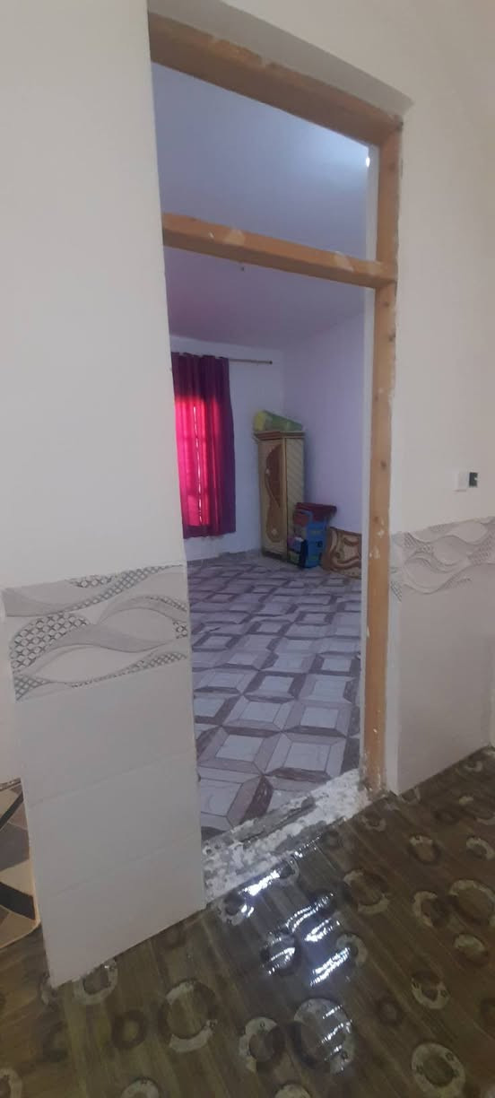 دار سكن للبيع مساحه 250 متر جاهز لسكن طابو زراعي لبيت عله نهر نهايت شارع 30 باقي تفاصيل عله تصال ***********
