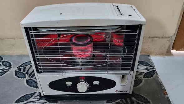 السلام وعليكم صوبه كورونا شرط الشغل السعر 65 رقم الهاتف *********** وتساب
