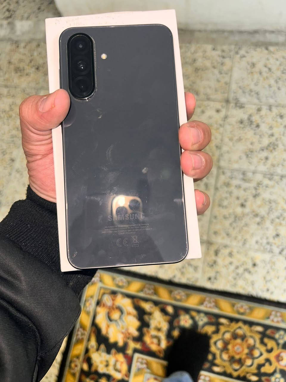 سامسونج a36 فول جديد ما صار شهر من اشتريته ذاكرة 128 صل الوكالة موجودوجهاز كلش نضيف 330 الف
الرقم ***********
