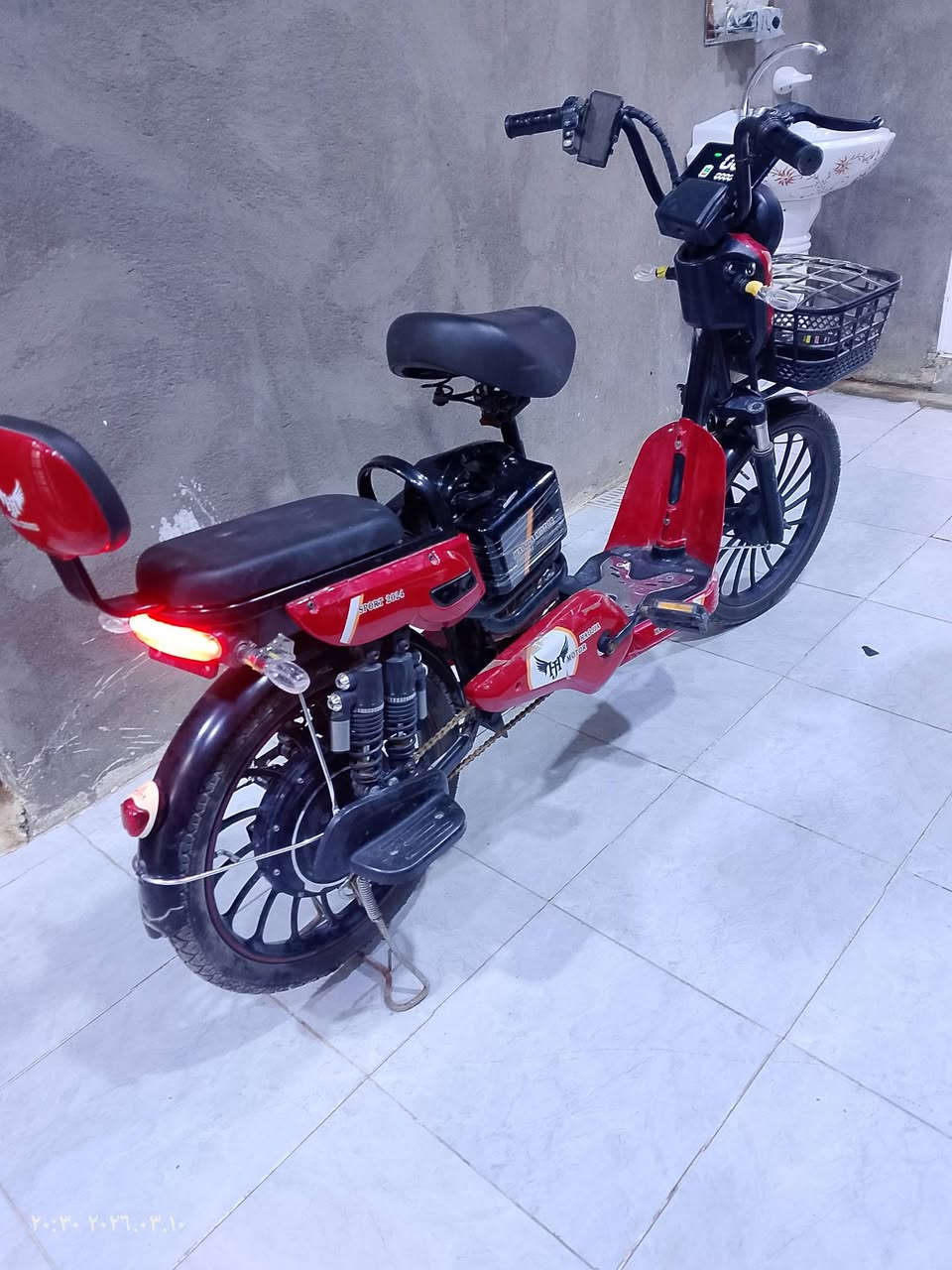 سلام عليكم دراجه شحن البيع نوعيته لا صليه دراجه جديده مستخدمه قليل ما متعوبه مكاني شطره ***********
