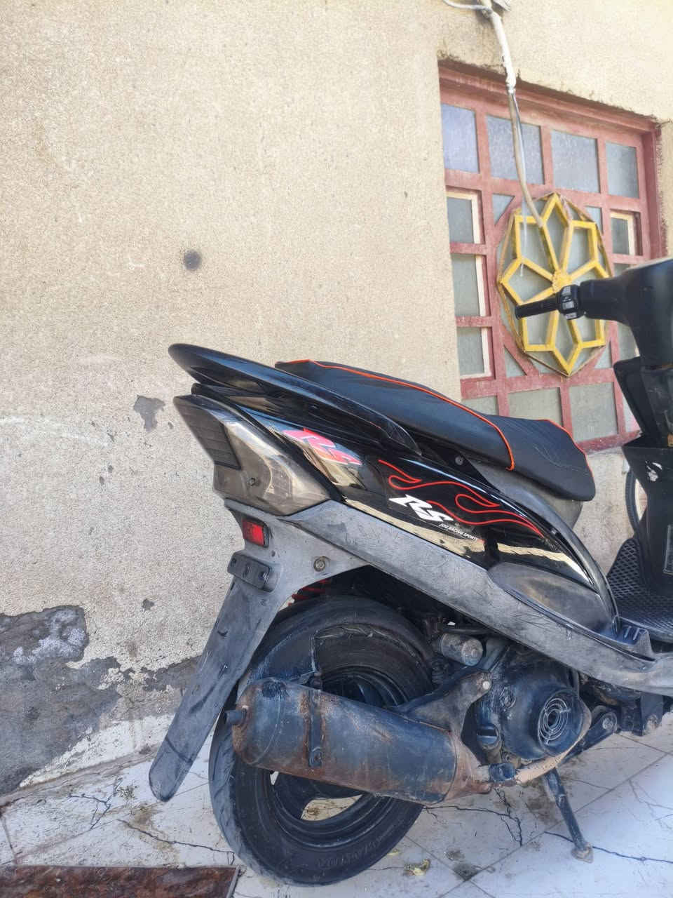 دراجه ماكس عدله محرك 49 بلادي تجي وتشوف دراجه جديده   كلها مختمه محرك ماينسمع صوته وكلشي شغال بيها بيع مستعجل سعرها 575 وبيها مجال قليل حك جيه مكاني البصره ابو الخصيب لعوجه قرب مستشفى الصيني ***********
