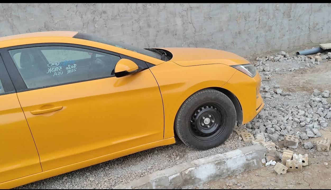 النترا وارد امريكي رقم بغداد انكليزي ماشيه 96 ميل 
تخم تاير السعر  125 مكاني بغداد


**إذا كنت صاحب هذا الإعلان وتريد حذفه لأي سبب، رجاءا أرسل رسالة إلى الدعم الفني**