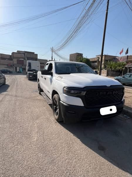 السلام عليكم

RAM 1500  Tradesman eTORQUE  2025
4X4
دوج رام موديل 2025 شكل جديد
دخول جديد

مواصفات Tradesma 

باب قصير بدي طويل

محرك 3600 سته سلندر‌
                                              
ماشیة/ 12 الف 

موصفاته

شاشه وسط

رادار

اتو ستوب

تحكم ستيرن 

نقطة العمياء

تحديد المسار

حساسات امامي وخلفي

كشنات جلد 

ويل سبورت سعرهم 800$

تخم تايرات دنلوب الياباني

بصمه

تشغيل عن بعد‌     

حادثهة جاملغ وشبر بنيد 

ايرباك سستم  

السعر 300 وبي مجال بسيط 
                                                                                     
مکان سیارە  بغداد

الاتصال  ***********
