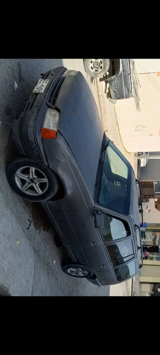 ئؤپل كاديت ئارم پلاستيك هموي بشرته گئر و مكينه ي تازةيه مكينه 16 تاخم پئش و پشت بشرت ليدراني نيه ويل كپ تنزيل لايت برئك مزبووته شوين هه ولير سعري 10 
*********** أربيل, العراق
