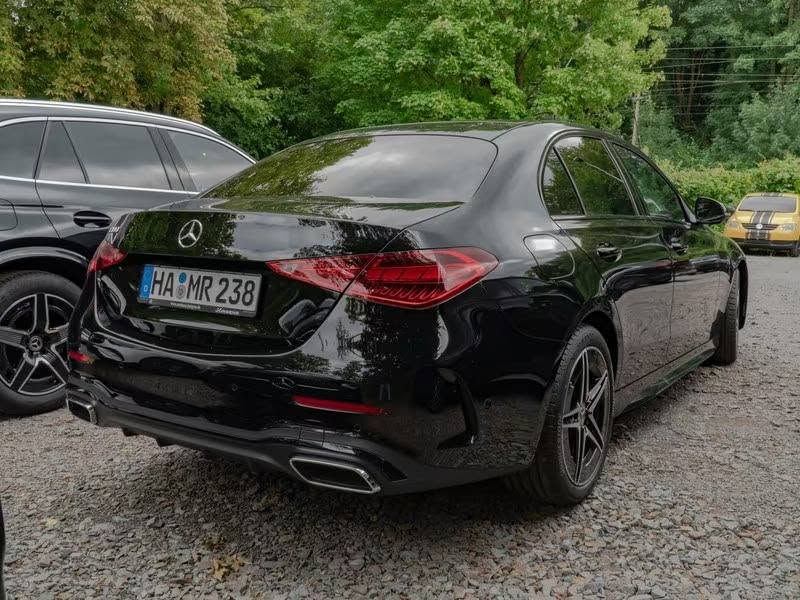 🚘 لما تحب تركب الفخامة الألمانية... متدورش كتير!
معانا مرسيدس C180 AMG موديل 2024 بحالة ممتازة، وبسعر يخليك تركب مرسيدس بدل ما تدفع في عربية كورية!

✨ فخامة ألماني🔥 شكل AMG الرياضي💎 ثبات وأداء واعتمادية💰 بسعر منافس جدًا

كل اللي عليك تزور أقرب فرع ليك، تتعاقد، وتحجز عربيتك قبل نفاد الكمية.

📞 للحجز والاستفسار:01040751555

📲 واتساب:https://wa.me/201040751555


**إذا كنت صاحب هذا الإعلان وتريد حذفه لأي سبب، رجاءا أرسل رسالة إلى الدعم الفني**