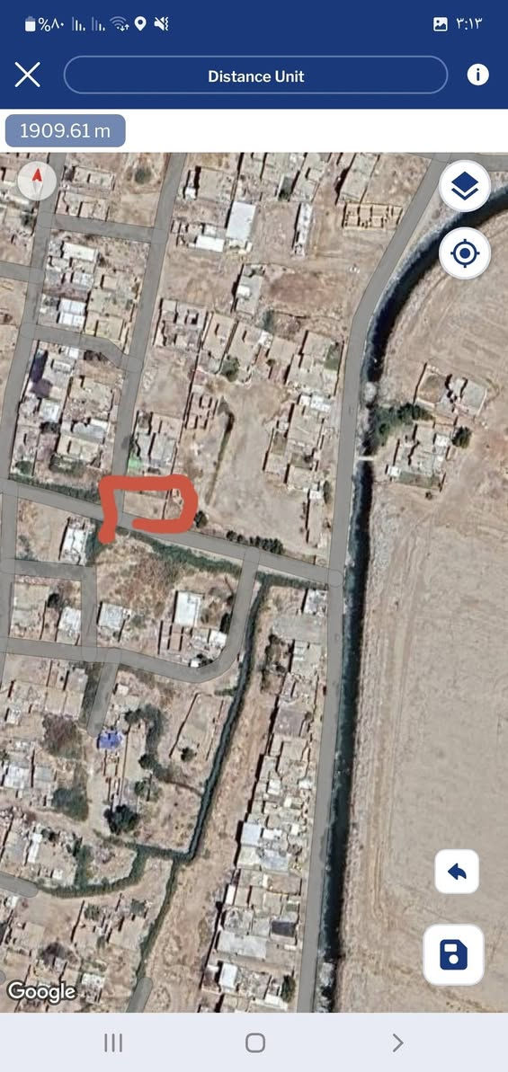 قطعة ١٩٠ متر ركن ( تنبني على شارعين ) نزلة معمل الثلج مجاور التوزيع الجديد مقابل البوابة سند ١٧ 
موضحة بالصور 
سعر  ١٢ جدا مناسب بالنسبة لموقعها  وبيها مجال 
صاحب القطعة ***********
