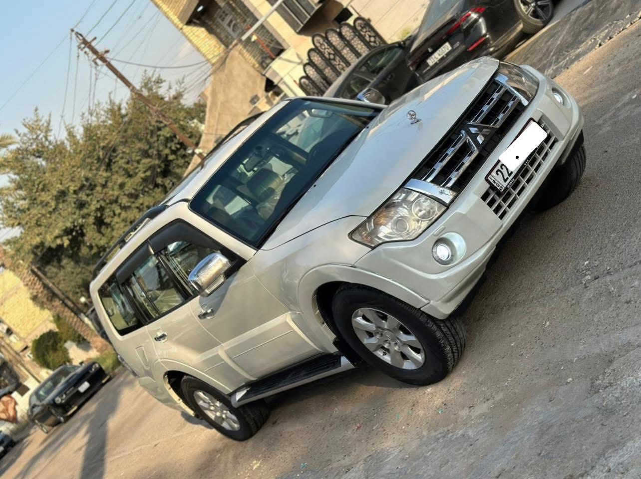 باجيروو حتوور موديل 2014 سيارة فوول نضافه للجناي محرك 3500 رقم اربيل شرط تحويل با اسمي فول مواصفات نضيفه محرك نضيف تراييي ل اربيل 
موقع السياره بغداد حي الجهاد 
السعررر 160 بيهه مجال للشراي 
للاستفسار واتساب ***********
