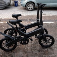 بايسكل شحن  ويصير عادي بايدر  . السرعة تقريباً 25 كم/ساعة. بطارية ليثي...