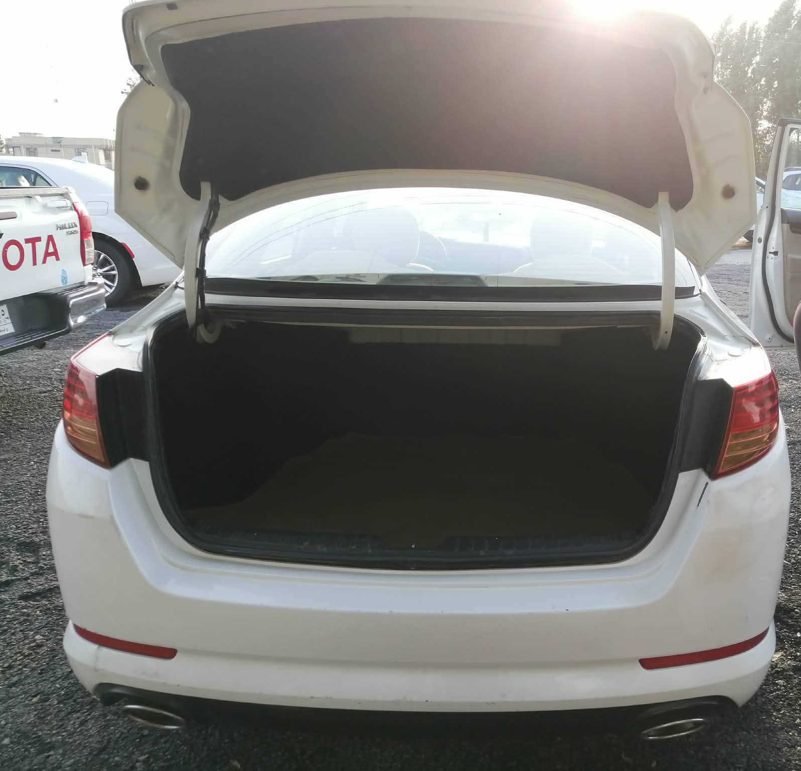 السلام عليكم كيا اوبتما خليجي مكينه 2400 المديل 2014 مكفوله بس البنيد مبدل.  مكينه كير مكفولات رقم السياره ذي قار السياره بسمي السعر 135وبيه مجال قليل مكان السياره ذي قار الدوايه رقم صاحب السياره‏‪***********‬‏  /***********
