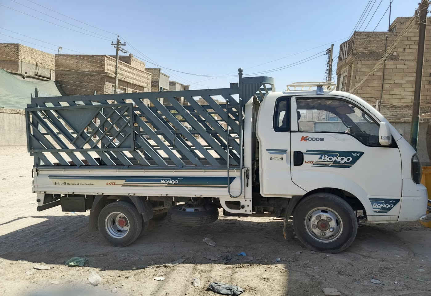 محجر مثل ما وضح بالصوره ارتفاع متر
للبيع ب300 الف مكاني مركز الحله
***********
