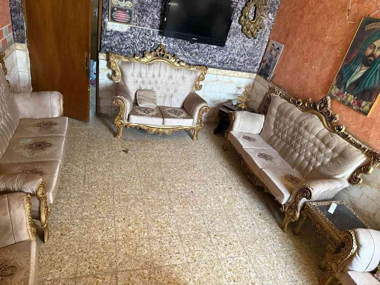 تخم للبيع السعر ٤٥٠ ويا طبلات للاستفسار على الرقم ***********
