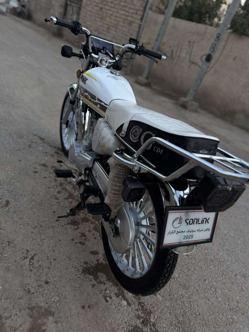 السلام عليكم
دراجه سيفان مديل 2025
لون ابيض دهن جديد دراجه
 فول مناقصها ايشي كهربائيات
 دشبول اشاير كلها شغاله 
مكاني ديالى الخالص 
لاستفسار ***********
***********
