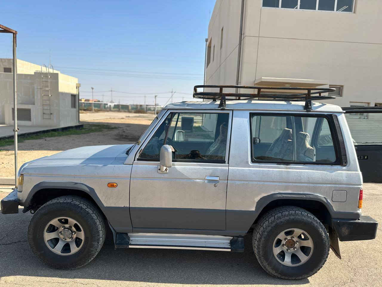 السلام عليكم كالوبر تك باب للبيع موديل ٩٣
رقم جديد بسمي بغداد السعر٤٢ وبيها مجال 
*********** واسط قرب سيطره الج
