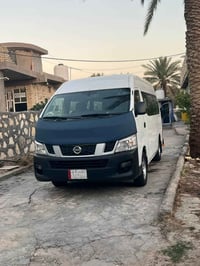 نيسان البيع موديل 14السعر 185 وبيها مجال شراي يتصل 07732152238