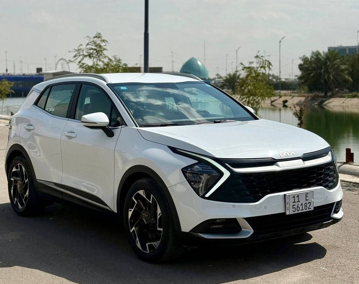 السلام وعليكم للبيع سبورتج 2024 خليجي مكفولة كفاله عامه
من البارد ولفتح جديده بعده زيرو  
فول مواصفات من عده البونراما 
السيارة ماشية (14) الف حقيقي
كراسي كهرباء وتدفئة جنطة كهرباء مود درايف حساس امامي وخلفي كاميرا تبريد شاشه وبيانو اوتو هولد ويل 19 كروم محرك 2000 اقتصادي مري شفط وترحيب اضاءه لد  زنون نزول منحدرات شاحن لاسلكي تحكم ستيرن وتدفئه
وبعد بيه هواي مواصفات 
السياره بعده بريحة الشركة تجي وشوف بعينك وسونار كدامك بل منشور رقم بغداد الجديد تحويل ثاني يوم 
السعر (219) وبية مجال 
مكان السيارة بغداد الرصافه
الاتصال ***********
