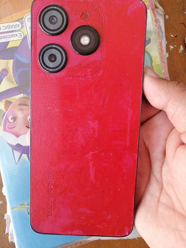 السلام عليكم جهاز للبيع تكنو سبارك 10 مكفول بلا ملحقات الذاكره 128 السعر 100 الشراي يتصل *********** الحناكية, المدينة
