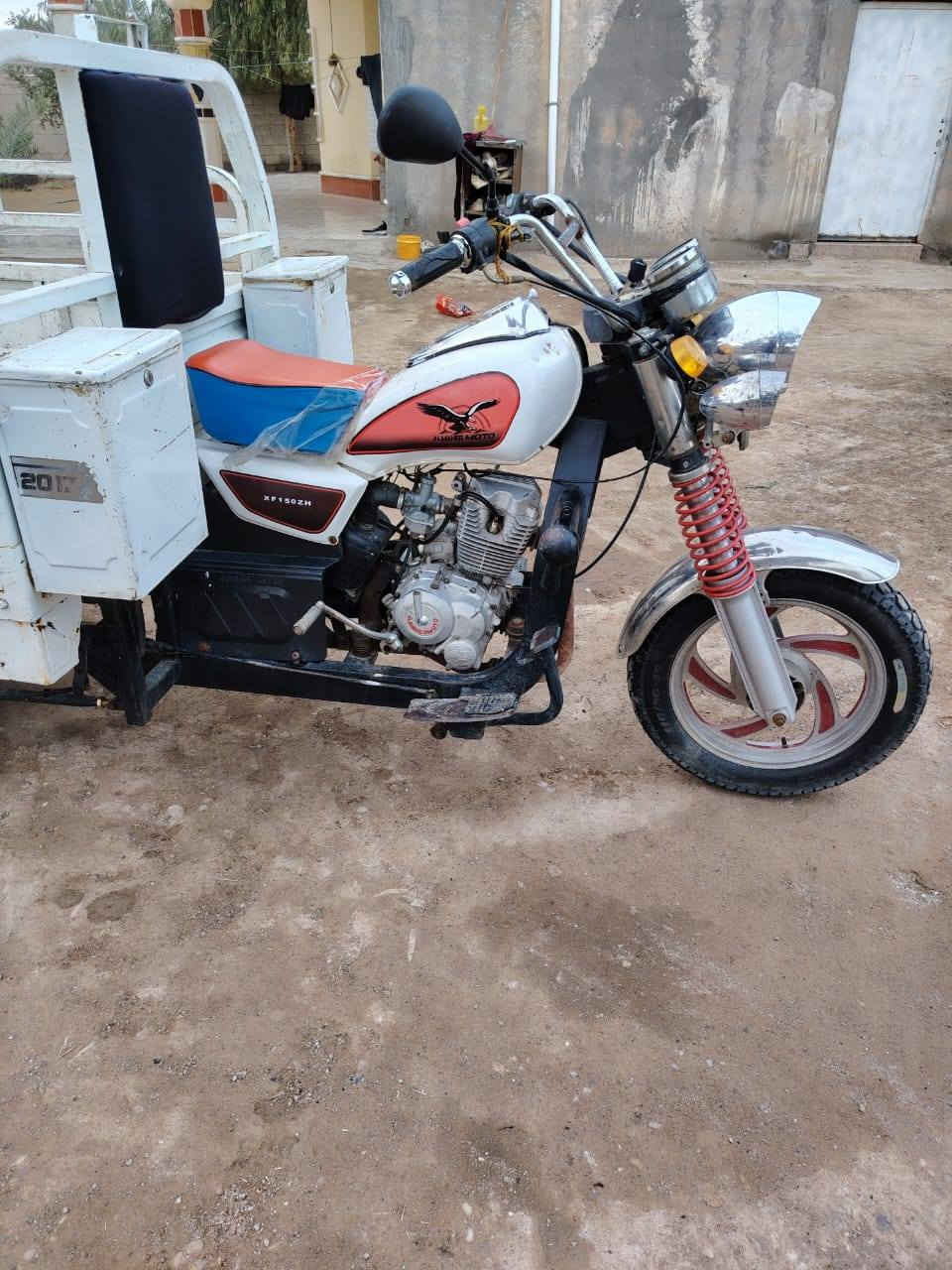 مكلف بالنشرللبيع ستوته ام الطير موديل 20 أوراق اصولي السعر 1400وبيها مجال المكان ديالى خالص ***********
