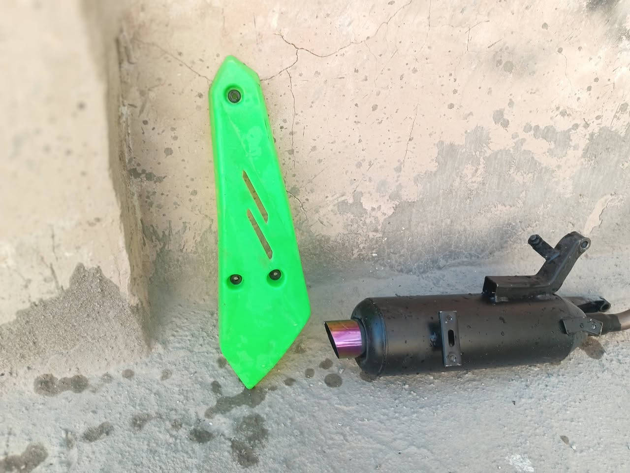 سلام عليكم صالنصه رياضيه مال ماكس عامه ما مستخدمه قليل للبيع او مراوس ب كابرتر قفاز واذا صالنصه هم عادي حسب قناعه سعر 30الف


**إذا كنت صاحب هذا الإعلان وتريد حذفه لأي سبب، رجاءا أرسل رسالة إلى الدعم الفني**