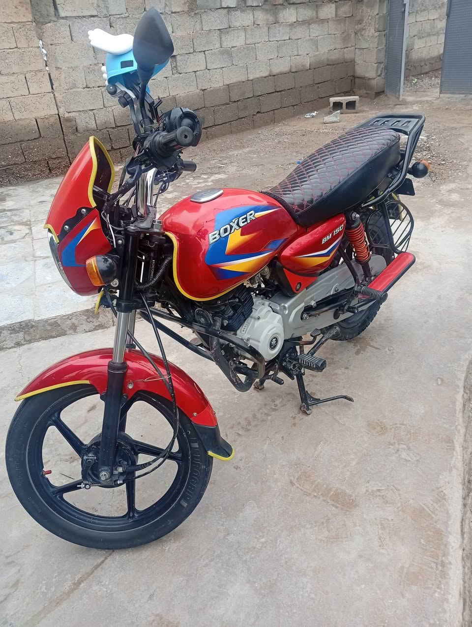 سلام وعليكم دراجة موديل 23 5اوراق أصولي دراجة احلة من صورة نضيفة كلش السعر مليون 1300وبيهة مجال قليل التصال ***********دلل
