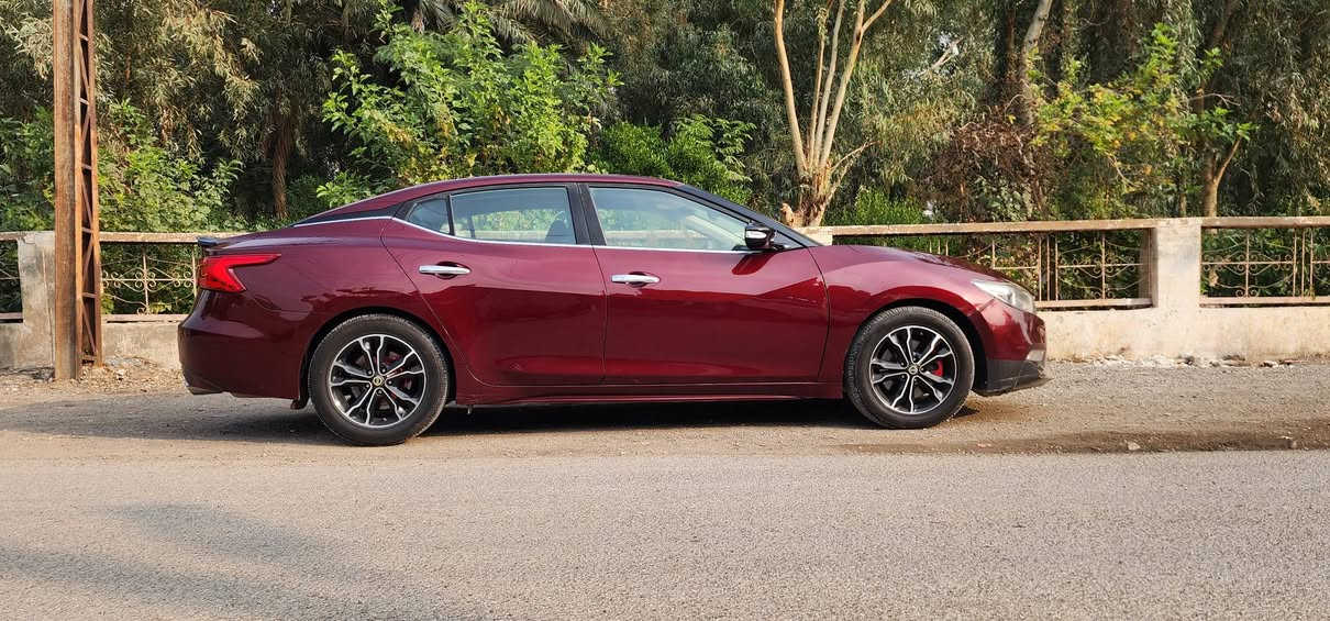 NISSAN MAXIMA 2017 SV
V6 3500
بدون صبغ و بدون ايرباك بس طخات بارد بسيطه 
شاشة 
كاميرا خلفيه
بصمات ابواب عدد ٢
بصمة صندوق
كراسي كهرباء
كراسي الاماميه تدفئة
ماوس شاشة
وضعية سبورت
حساسات امامي خلفيه ( غير شغاله)
دهن الكير مبدله مرتين ع ايدي
ماي راديتر جديد اصلي
تخم تاير جديد
حدادية بحاله جيدة 
للبيع او مراوس 
السعر ١٣٠
***********٠
