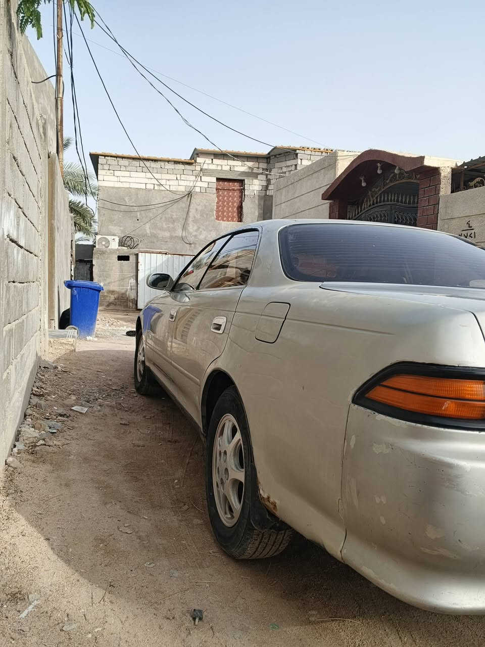 سياره مارك نفخ للبيع 
السياره باسمي سياره صبغتها الابلاد تبريد شغال مكفوله من الضربه
***********
