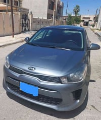للبيع 🚘 كيا ريو موديل 2020 وارد أمريكي 🇺🇸  السيارة بحالة جيدة، الضرر ....