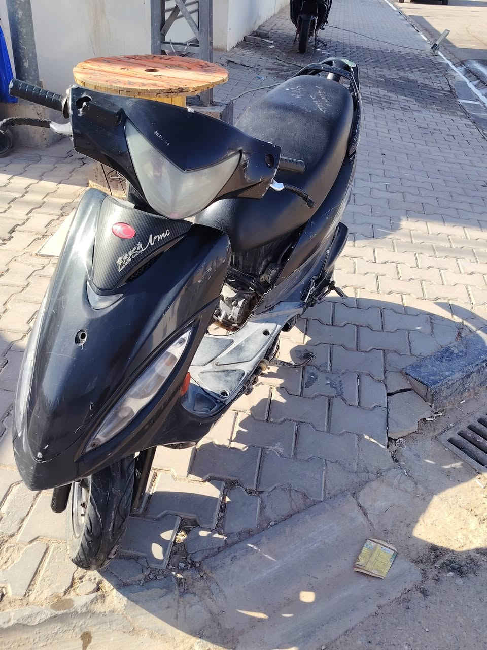 سلام عليكم كامكو جي فور مكينه استوني مسويه كرنك بوش كله جديد سلف جديد 250 وبيه مجال ***********
