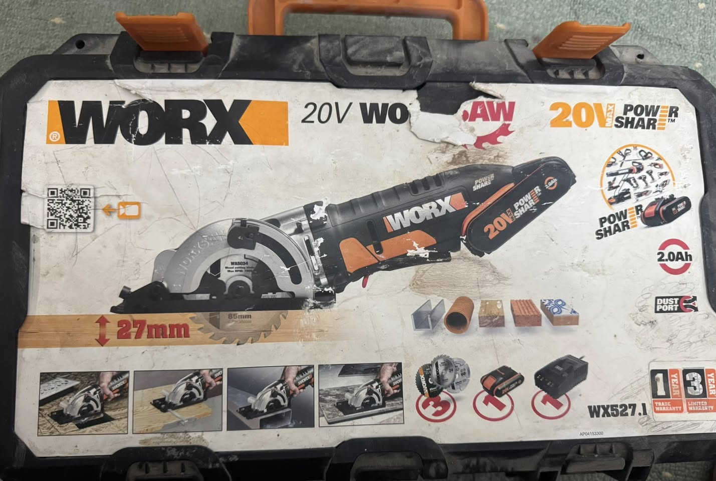 السلام عليكم من رخصة ادارة الكروب
كتر قرصي ميلوكي فارغ فحم 
منشار ترددي روبي جديد فارغ 
كوسرة سيراميك ورخام وركس 
تيغ منشار تردد ماكتا

توصيل موجود
 ***********
