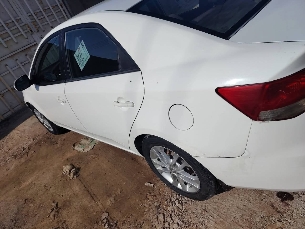 كيا سيراتو ٢٠١٢ ماشسه 145حقيقي نص فول السياره جاهزه على ايدي تخم تاير حداديه بدون حادث بيهه رشه بنيد فقط وبارد قليل بلجاملغ عارضهه 112  ***********
