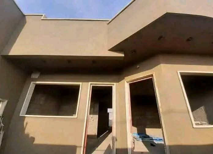 لبخ سقل المتر ٦
لبخ ونثر المتر 6ونص.        
جص بورك ب6
لبخ اجراره 5

لبخ تصفير المتر 7.            خلفات عدد 2

لبخ تشميع خارجي 3

لبخ تشميع داخلي 2ونص

الخاص مفتوح حياكم لله
***********
وكلشي بي مجال
