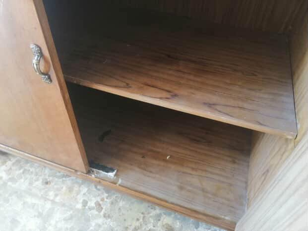 ا
السلام عليكم ورحمه الله وبركاته

بوفيه فراش للبيع خشب صاج باب اول 

عرض 180

نزال 65

السعر 100 

كريعات نزله البلام


**إذا كنت صاحب هذا الإعلان وتريد حذفه لأي سبب، رجاءا أرسل رسالة إلى الدعم الفني**